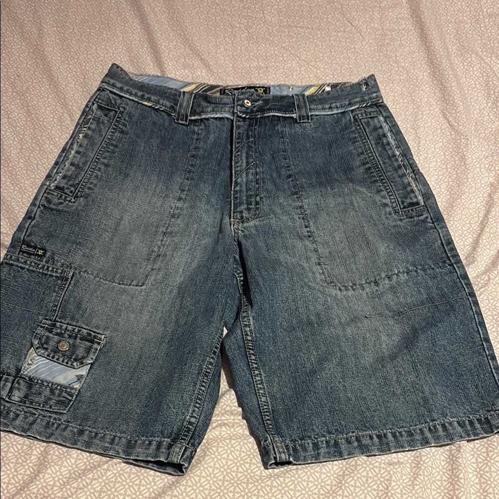 Raider infamous brand jeans